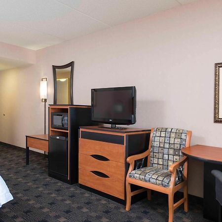Hampton Inn And Suites Indianapolis-Fishers Exterior photo